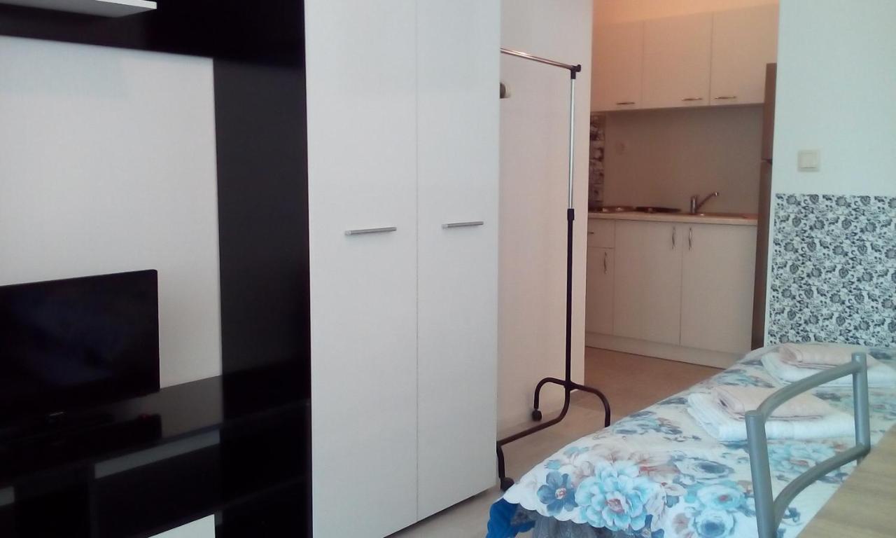 Blue Bay Palace 2 Hotel Поморие Екстериор снимка
